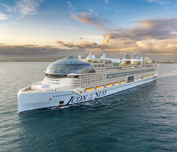 ICON OF THE SEAS: HELLA MARINE EQUIPS THE FIRST-OF-ITS-KIND VACATION WITH LIGHTING PRODUCTS
